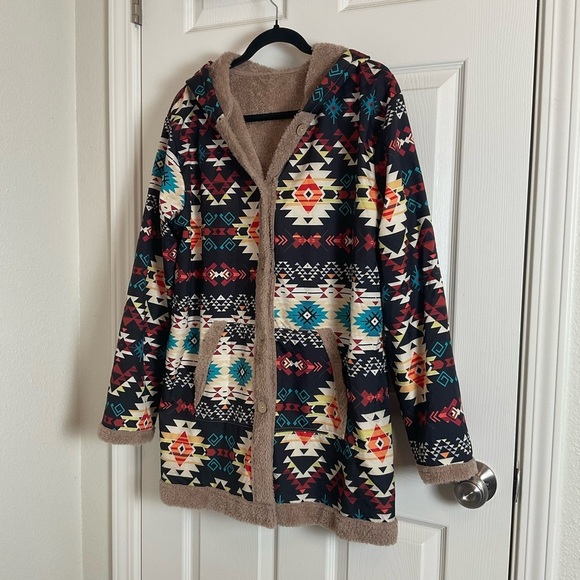 Women's Geometric Aztec Southwestern Print Jacket size X-Large - Picture 3 of 10